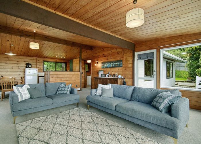  at 38 Akatea Road, Korokoro, Lower Hutt