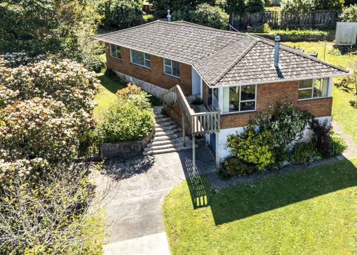  at 12 Verena Place, Green Bay, Waitakere City, Auckland