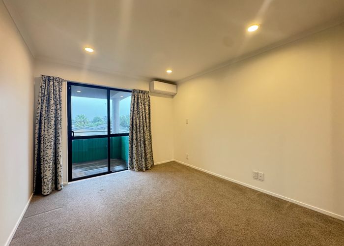  at 15/17 Matata Street, Blockhouse Bay, Auckland