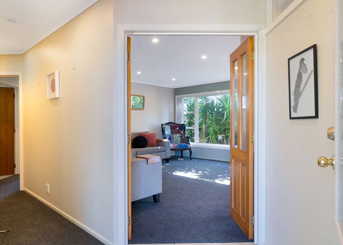  at 8 Geneva Place, Blockhouse Bay, Auckland City, Auckland