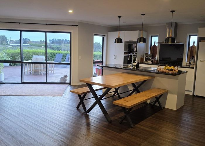  at 3 Highland View Drive, Tokomaru, Palmerston North