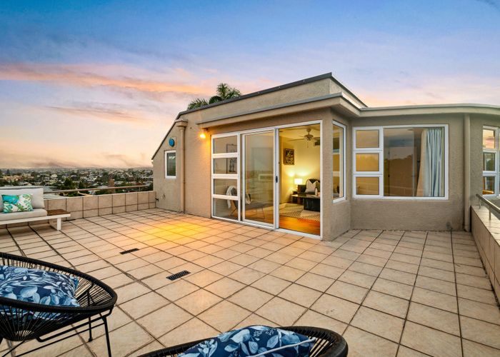  at 27c Heathcote Road, Castor Bay, North Shore City, Auckland