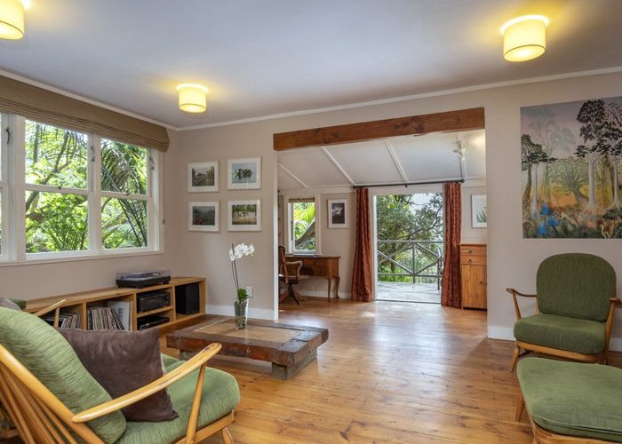  at 63 Seaview Road, New Lynn