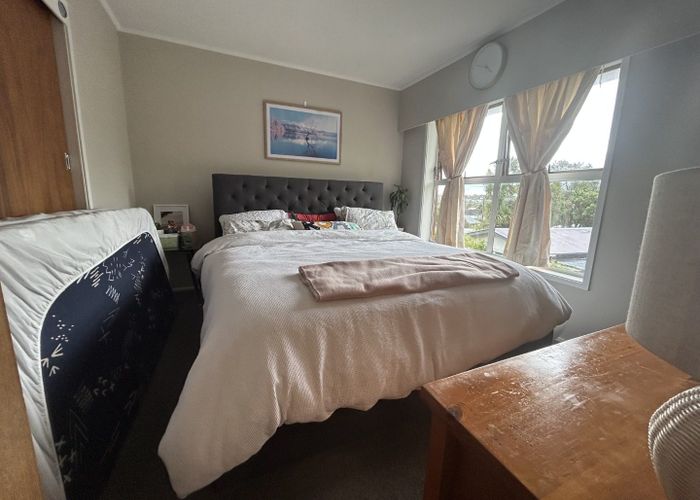  at 2/65 High Road, Glenfield, North Shore City, Auckland