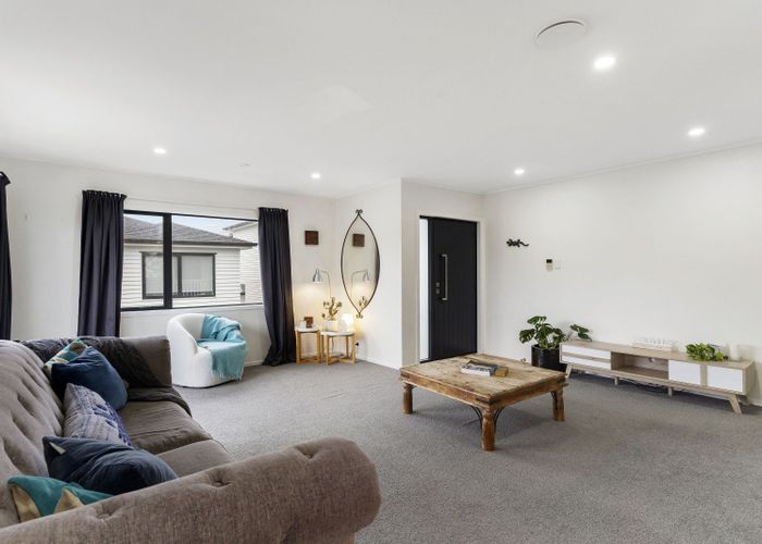  at 39 Garton Drive, Massey, Waitakere City, Auckland