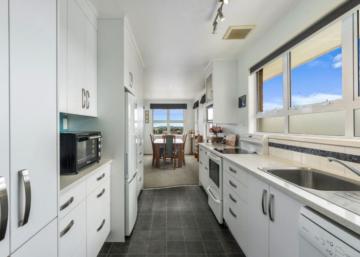  at 24 Highfield Crescent, Brookfield, Tauranga