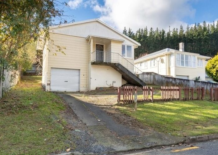  at 3 Ngaturi Grove, Wainuiomata, Lower Hutt