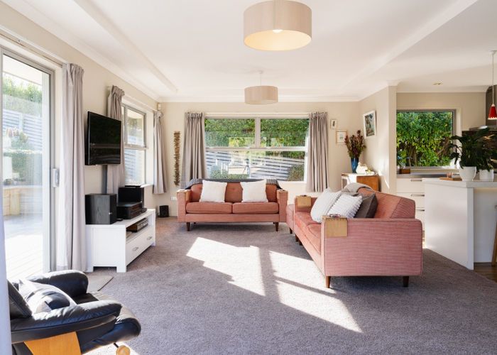  at 37 Highgrove, Saint Clair, Dunedin, Otago