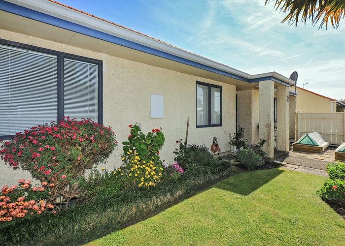 at 2/1004 Waipuna Street, Mahora, Hastings