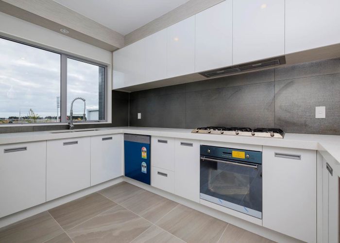  at 26 Pencaitland Drive, Flat Bush, Manukau City, Auckland