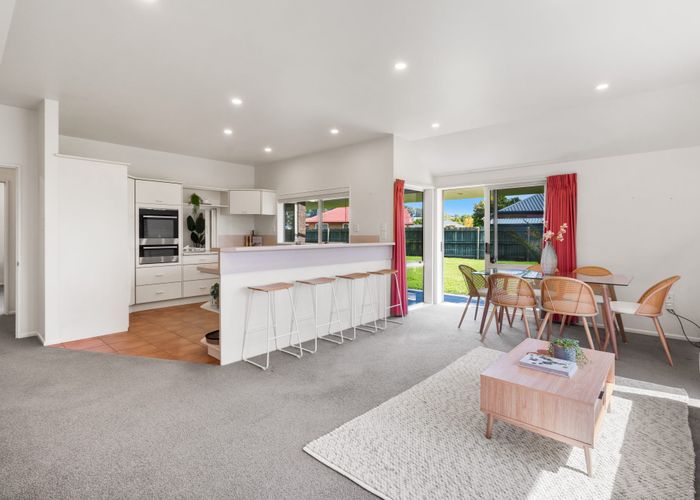  at 75 Scruttons Road, Heathcote Valley, Christchurch