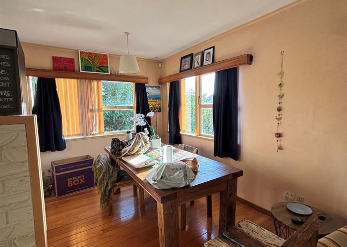  at 125 Browns Bay Road, Browns Bay, North Shore City, Auckland