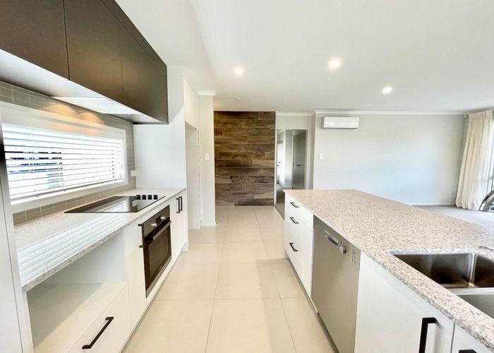  at 19 Hills View Drive, Papamoa, Tauranga, Bay Of Plenty
