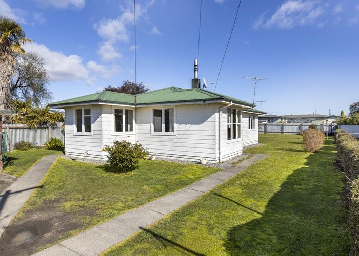  at 17 Gill Crescent, Redwoodtown, Blenheim, Marlborough