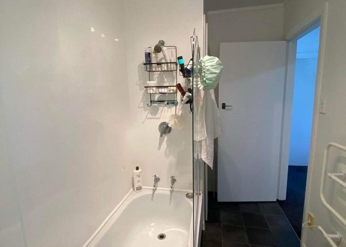  at 1/327 Gloucester Street, Christchurch Central, Christchurch