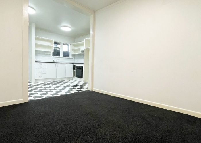  at 2/717 Great N Rd, Grey Lynn, Auckland City, Auckland