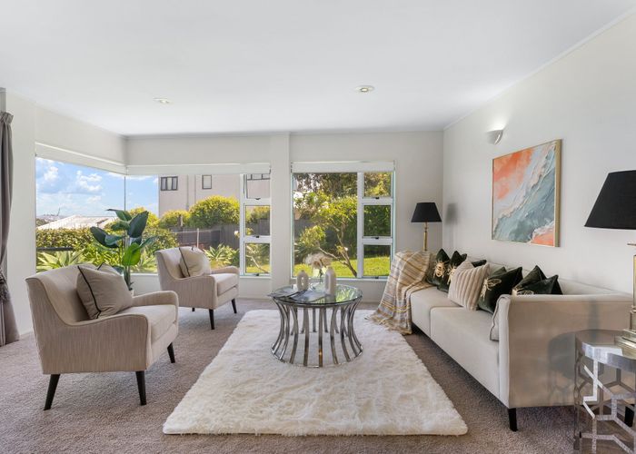  at 2/18 Takitimu Street, Orakei, Auckland City, Auckland