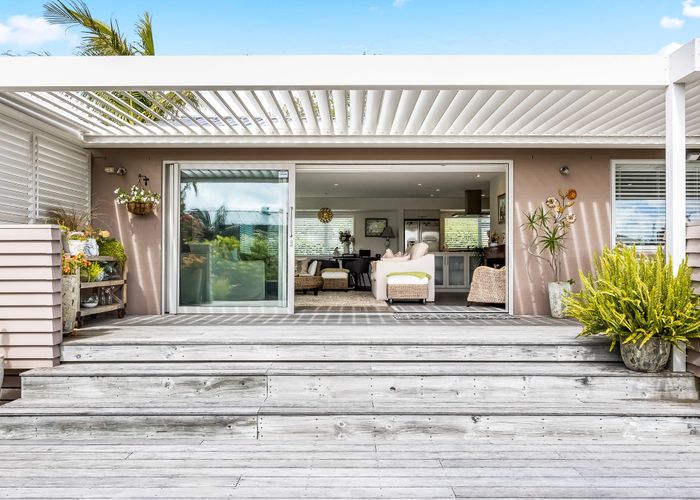  at 1/24 Clifton Road, Hauraki, North Shore City, Auckland