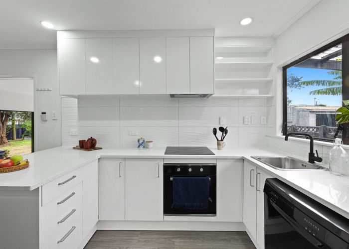  at 186 Portage Road, Papatoetoe, Auckland