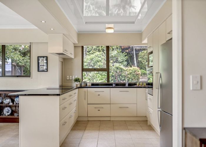  at 31 & 33 Castleton Drive, Mellons Bay, Manukau City, Auckland