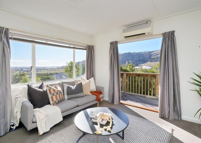  at 36 Flinders Road, Heathcote Valley, Christchurch