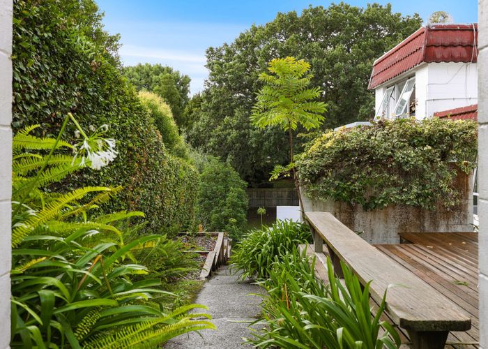  at 3/52 Fruitvale Road, New Lynn, Waitakere City, Auckland