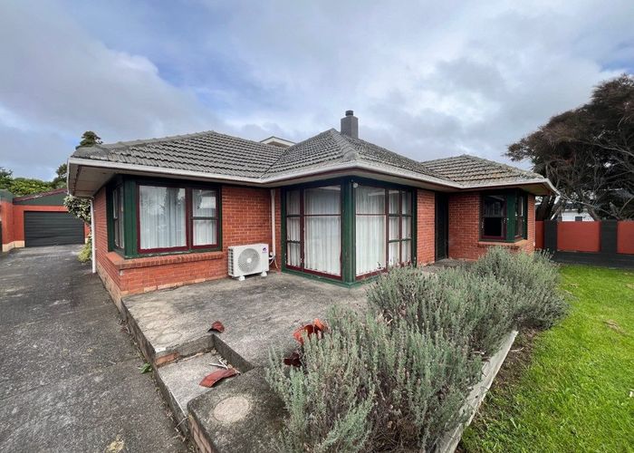  at 117 Wharf Road, Te Atatu Peninsula, Waitakere City, Auckland