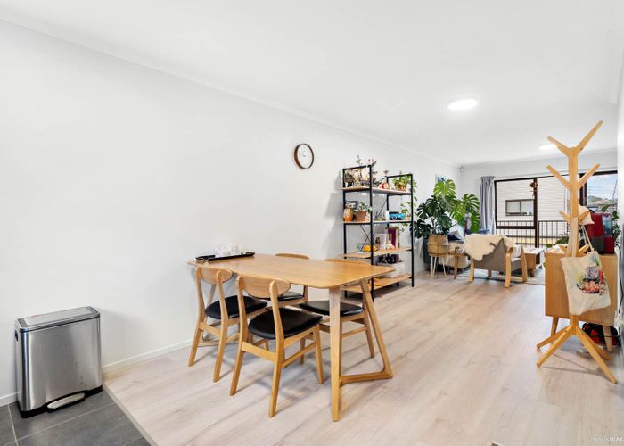  at 187/172 Mcleod Road, Te Atatu South, Auckland