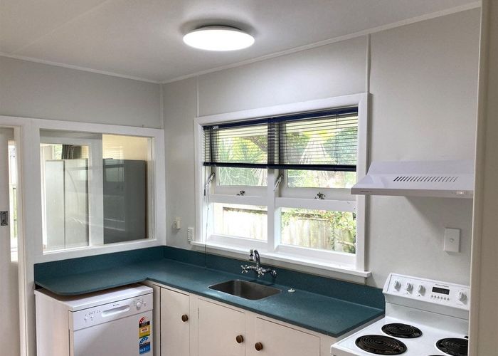  at 19 Rutland Street, St. Albans, Christchurch City, Canterbury