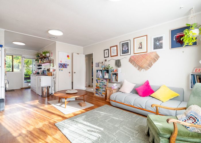  at 9/16 Knight Ave, Mount Albert, Auckland City, Auckland