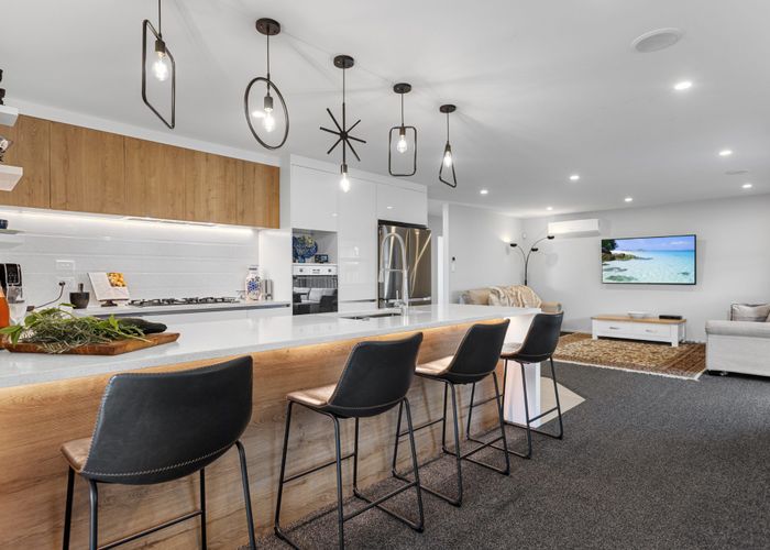  at 80 Penetaka Heights, Pyes Pa, Tauranga, Bay Of Plenty