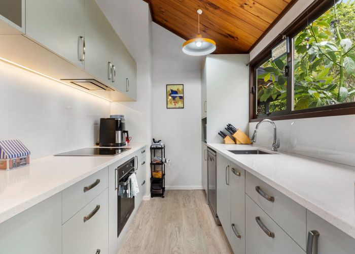  at 14 Bluewater Place, Wattle Downs, Manukau City, Auckland