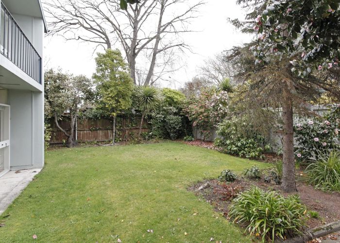  at 1/28 Glandovey Road, Fendalton, Christchurch City, Canterbury