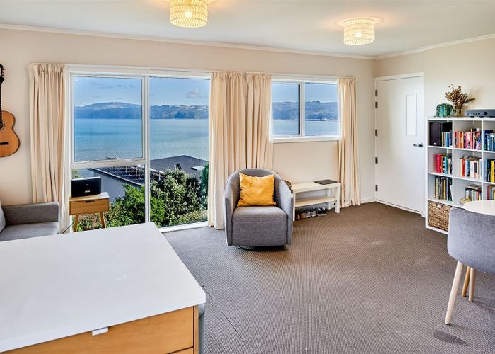  at 8C Nikau Road, Point Howard, Lower Hutt
