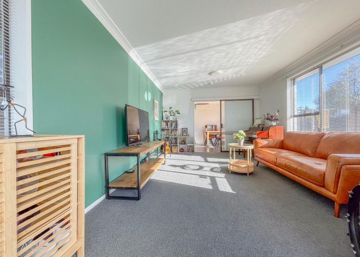  at 1/292 Greers Road, Bishopdale, Christchurch City, Canterbury