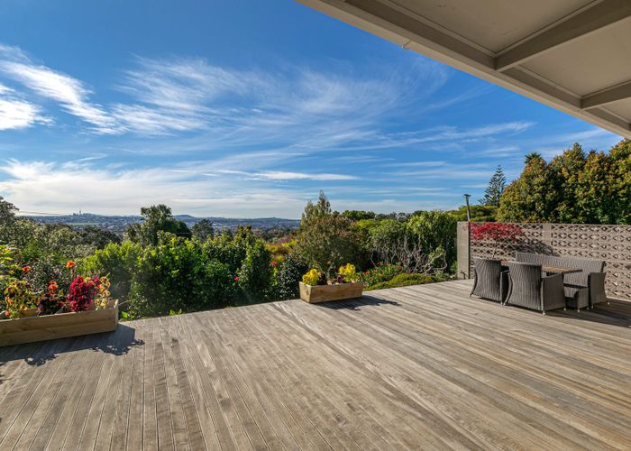  at 71 Pleasant Road, Glen Eden, Auckland