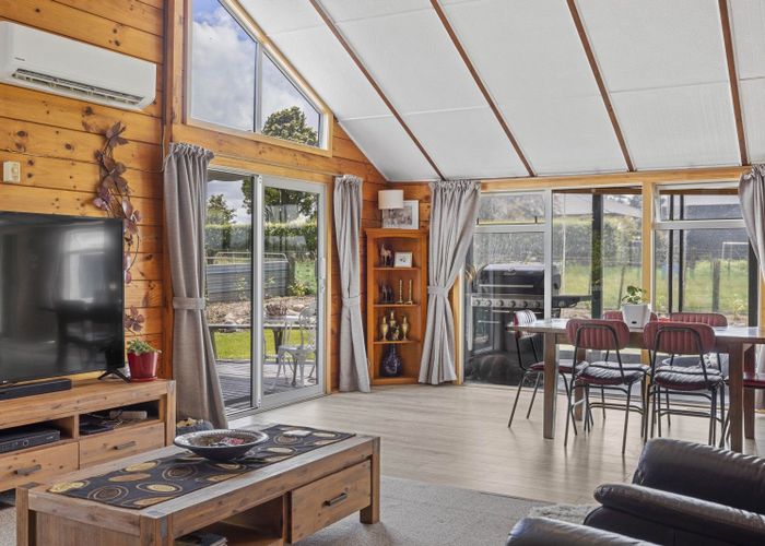 For sale 15 Fairbank Avenue, Stratford, Stratford, Taranaki homes.co.nz