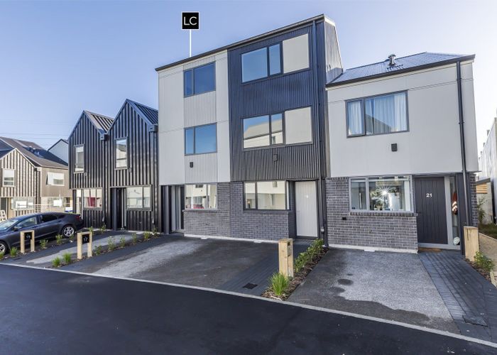  at 17 Ara Paiwhenua, Tawa, Wellington