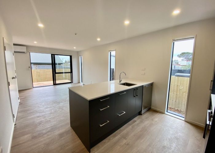  at 3/16 Smith Street, Woolston, Christchurch