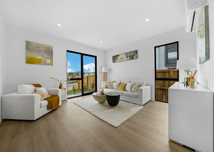  at 4 Roku Place, Papakura, Papakura, Auckland