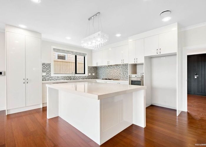  at 21 Cranford Drive, Flat Bush, Auckland
