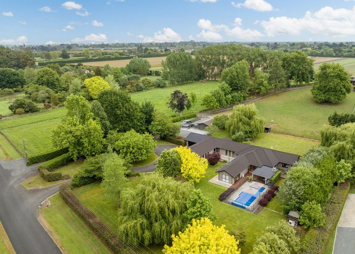  at 32 Swallow Lane, Tamahere