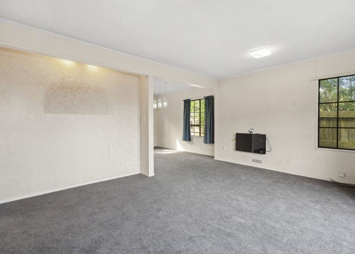  at 42 Satara Crescent, Khandallah, Wellington, Wellington