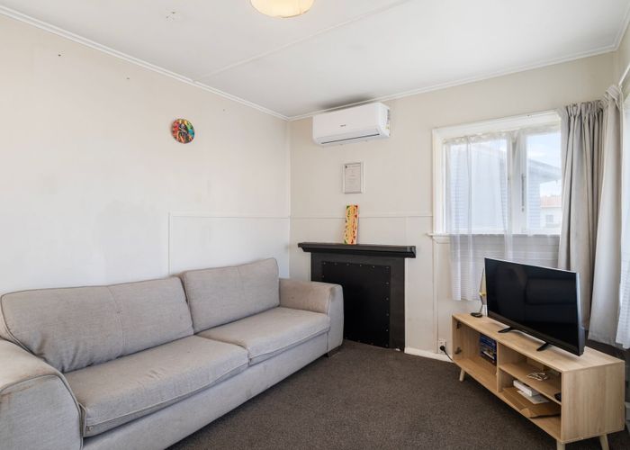  at 10 Cornfoot Street, Castlecliff, Whanganui, Manawatu / Whanganui