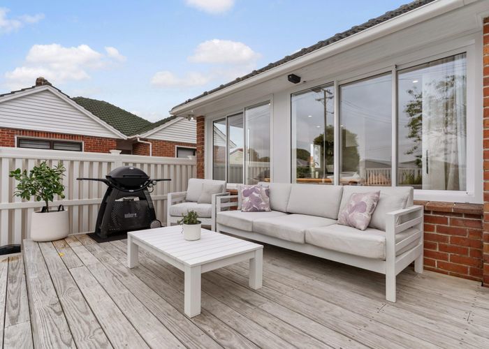  at 32 Oakley Avenue, Waterview, Auckland City, Auckland