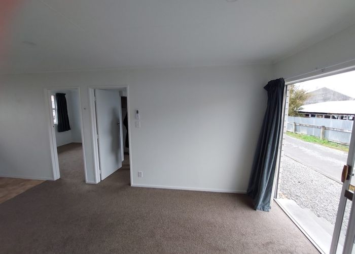 at 2/135 Ferguson Street, West End, Palmerston North, Manawatu / Whanganui