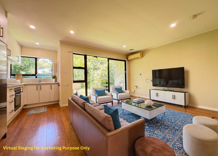 at 5/550 Glenfield Road, Glenfield, Auckland