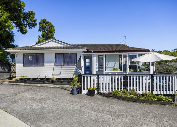  at 1/541 Swanson Road, Ranui, Auckland