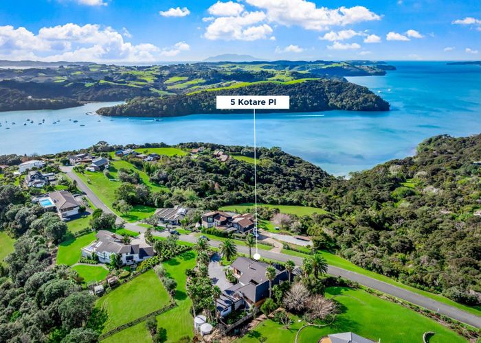  at 5 Kotare Place, Sandspit, Rodney, Auckland