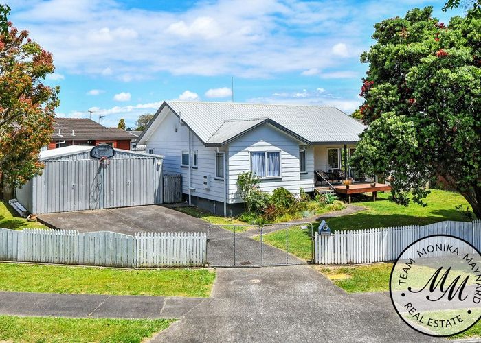  at 3 Rosemead Place, Randwick Park, Auckland